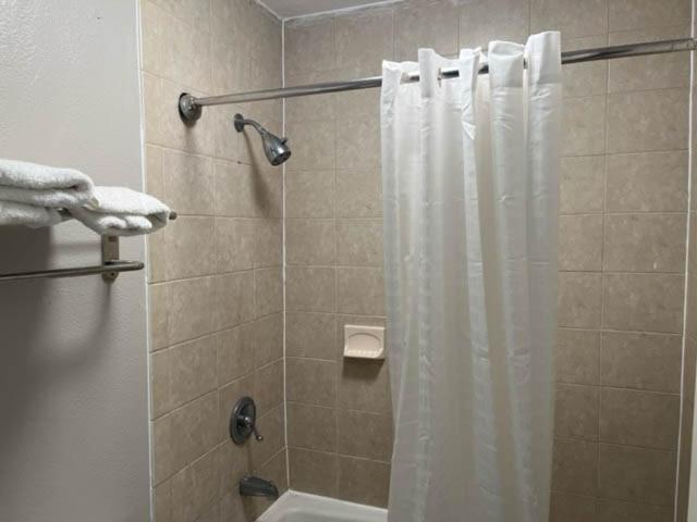 Motel 6 Baton Rouge East, La I12 מראה חיצוני תמונה