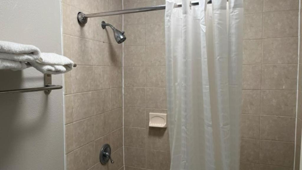 Motel 6 Baton Rouge East, La I12 מראה חיצוני תמונה