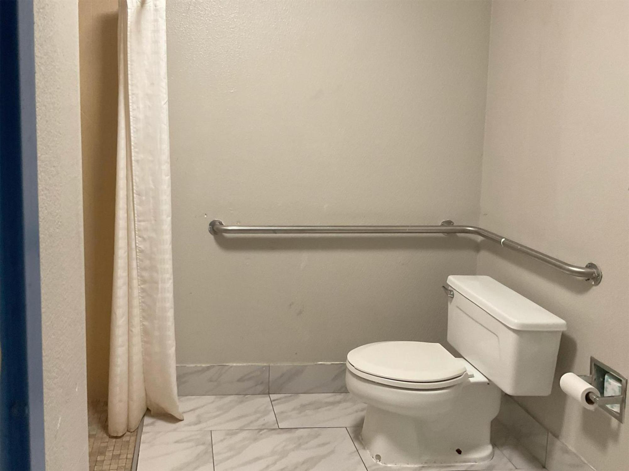 Motel 6 Baton Rouge East, La I12 מראה חיצוני תמונה